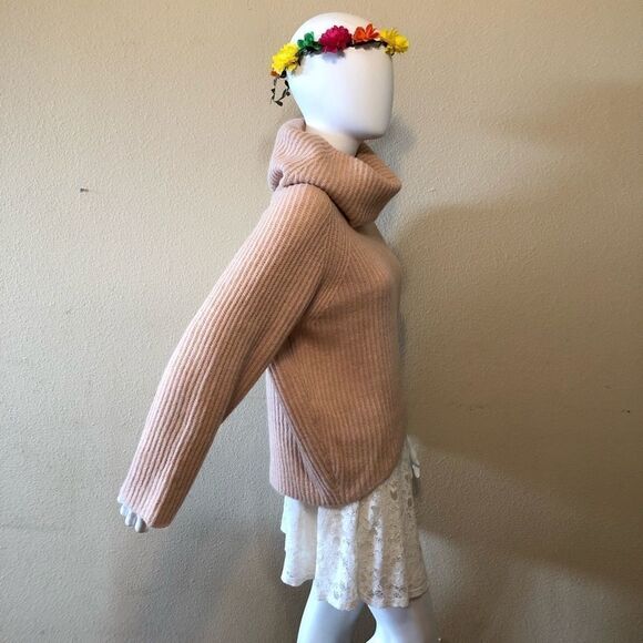 J Crew Ribbed Turtleneck Sweater Size Small - Picture 5 of 8